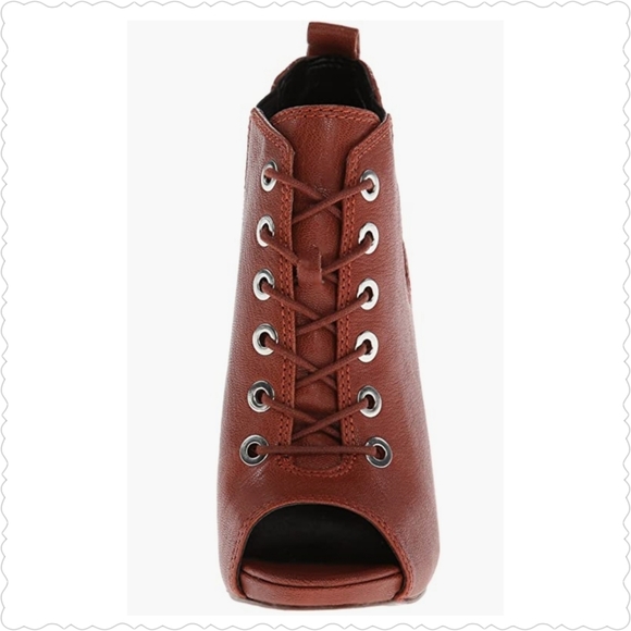 NINE WEST Elekra Bootie, 7½M - Picture 4 of 6